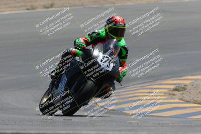 media/Apr-09-2023-SoCal Trackdays (Sun) [[333f347954]]/Turn 10 (115pm)/